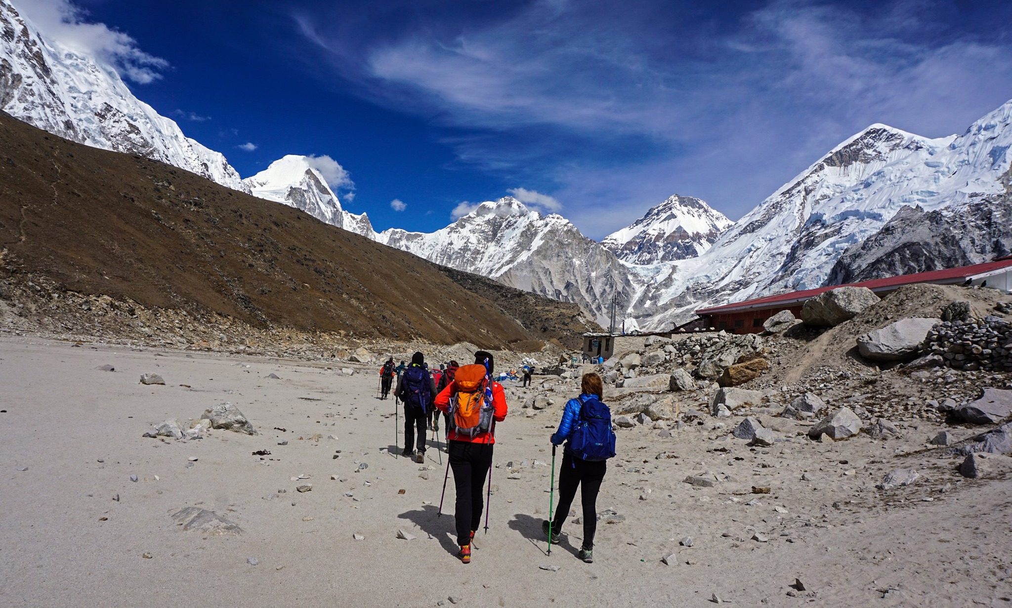 Vacancy for Female Trekking Guide in Nepal
