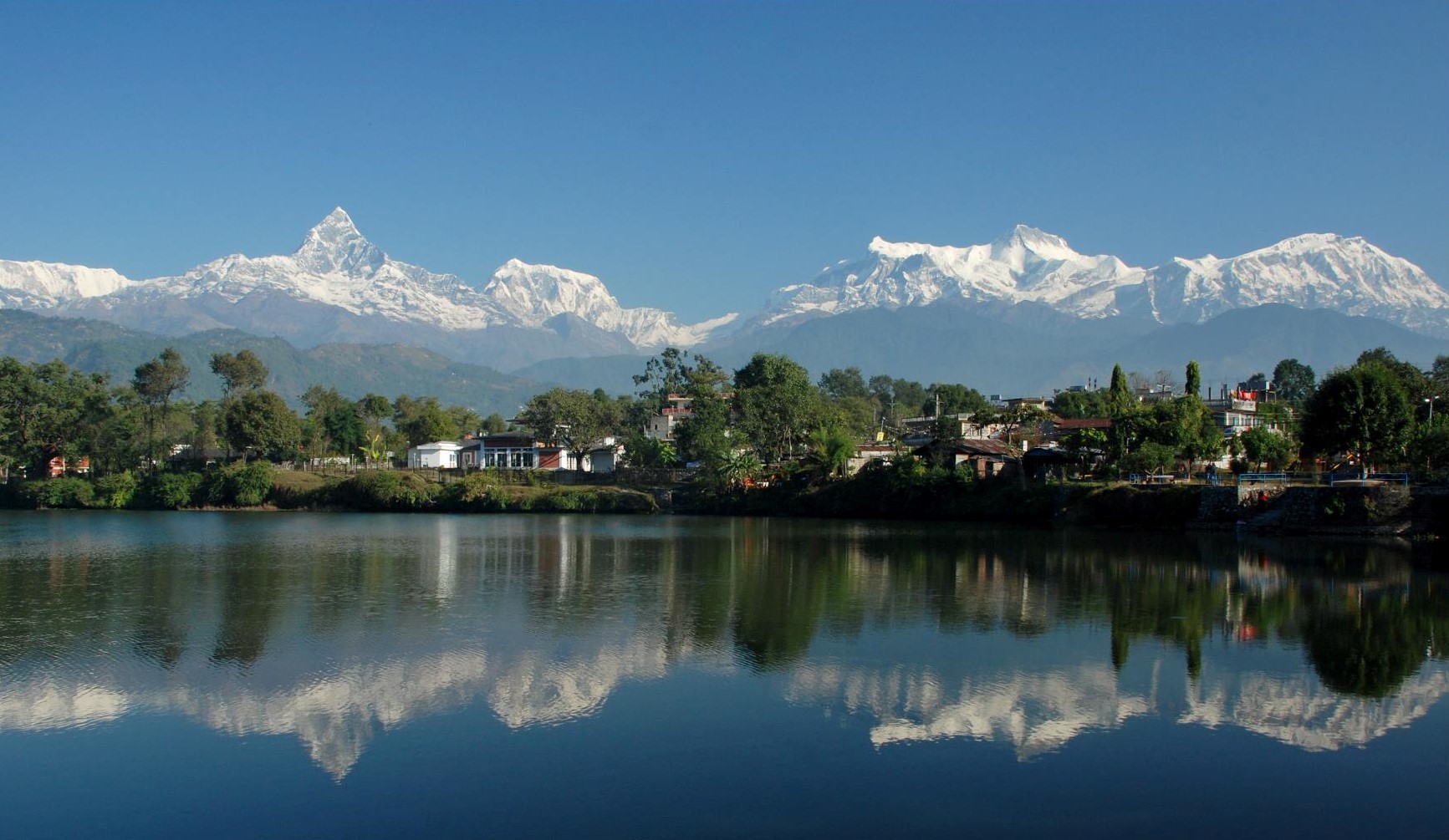What Himalaya can be seen from Pokhara?